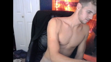 Nhandgrenades  23-09-2021 video Flash feet